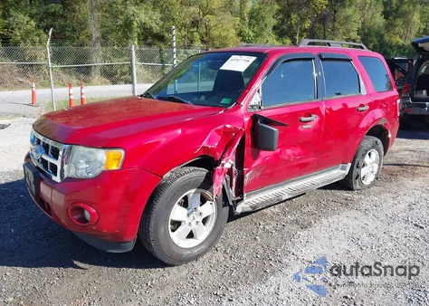 2011 Ford Escape Xlt from USA, damaged, VIN 1FMCU9DG0BKB51064